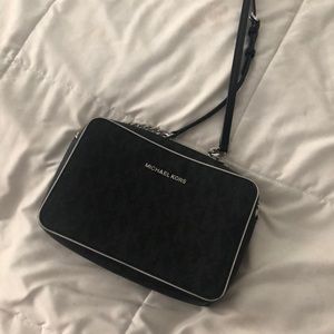 Michael Kors Large Jet Setter